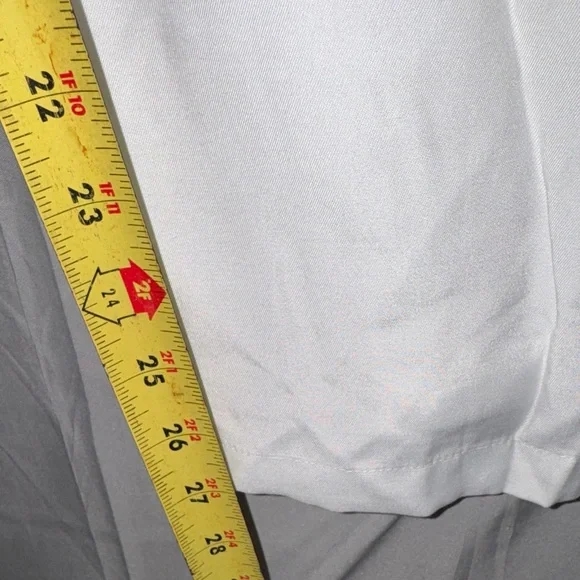 Elegant White Sleeveless Jumpsuit - Picture 10 of 13